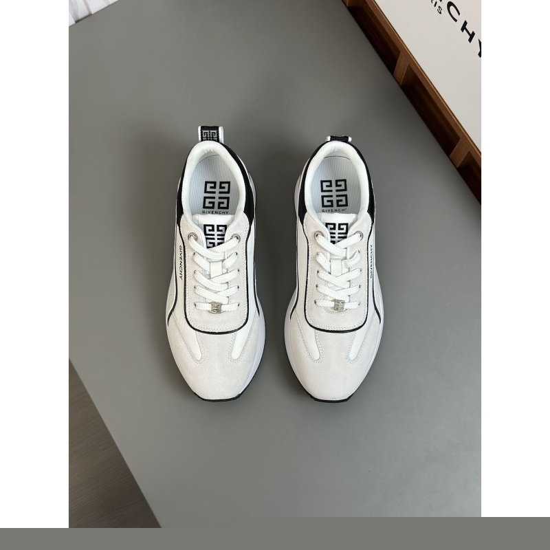 Givenchy Sneakers